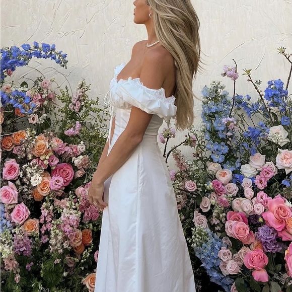 HOUSE OF CB 'Felizia' White Puff Sleeve Sundress - Picture 6 of 11